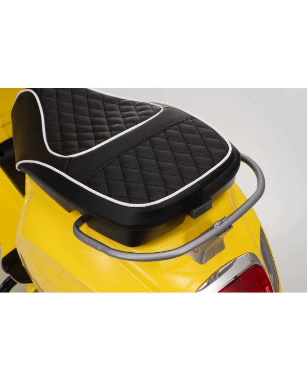Vespa Primavera Elettrica per Bambini 12V Licenza Ufficiale Piaggio Sedile Pelle Luci LED suono Clacson Giallo Sole|Toys Car