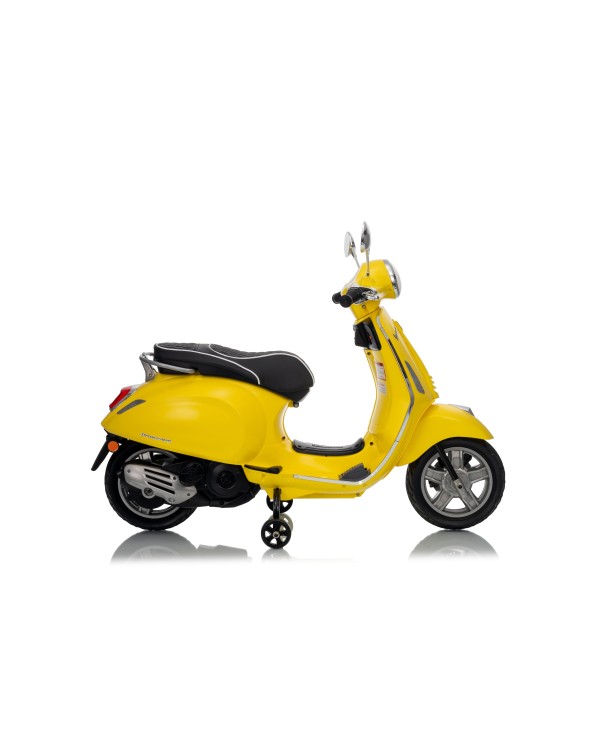 Vespa Primavera Elettrica per Bambini 12V Licenza Ufficiale Piaggio Sedile Pelle Luci LED suono Clacson Giallo Sole|Toys Car