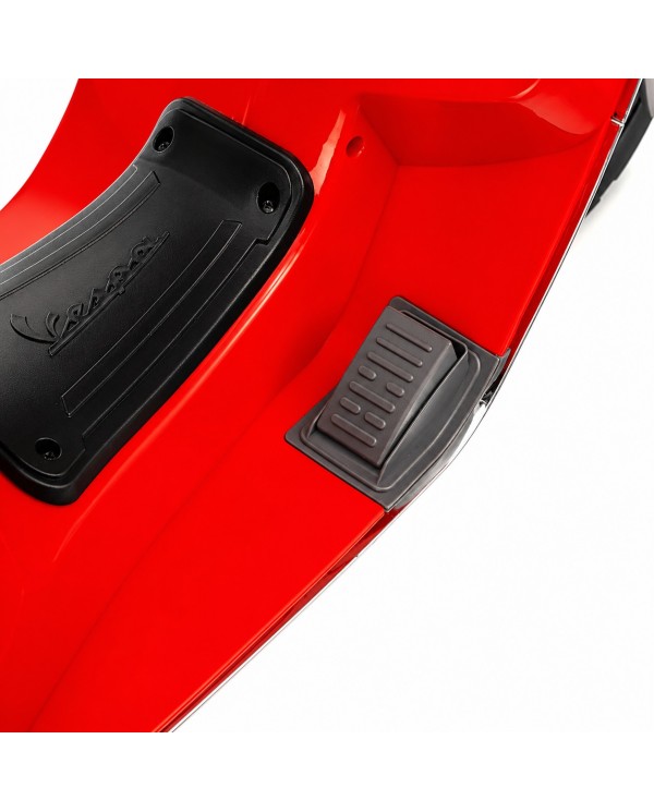 copia di Vespa Primavera Elettrica per Bambini 12V Licenza Ufficiale Piaggio Sedile Pelle Luci LED suono Clacson Rosso Fuoco|Toys Car